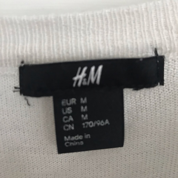 H&M color black black and white sweater - Picture 2 of 3